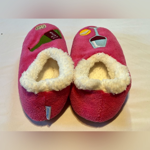 Snoozies women plush slippers size L new without tags - Picture 2 of 4